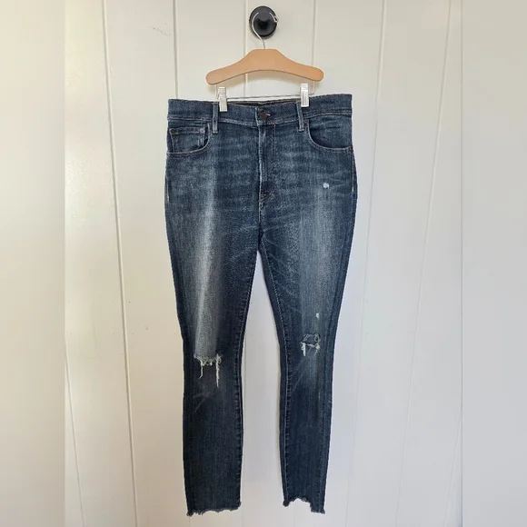 .ABLE The High Rise Distressed Raw Hem Jeans Size 29 - Picture 2 of 4